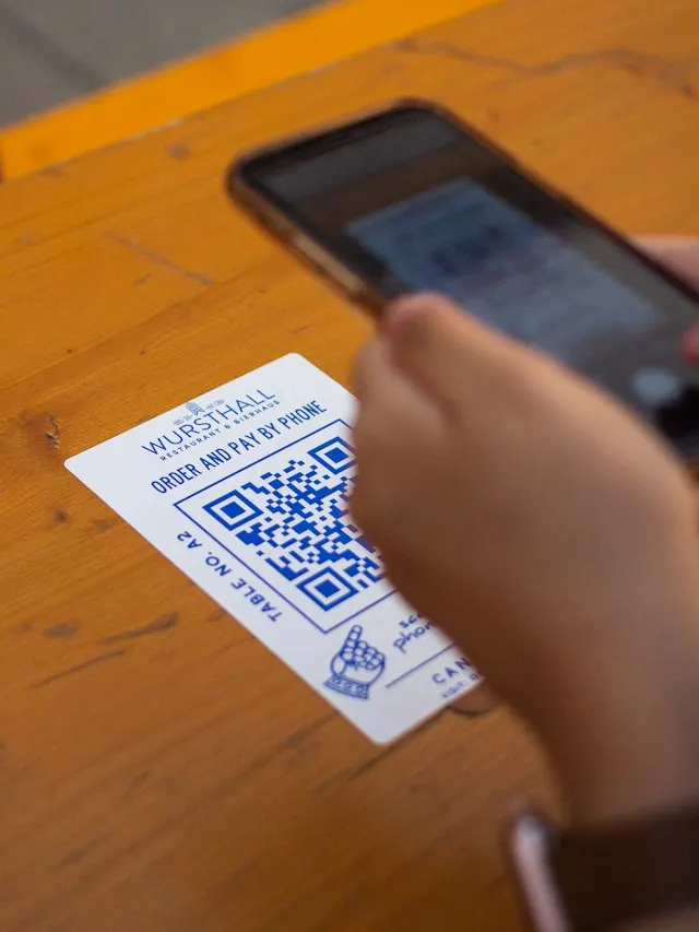 Custom QR Code Generator